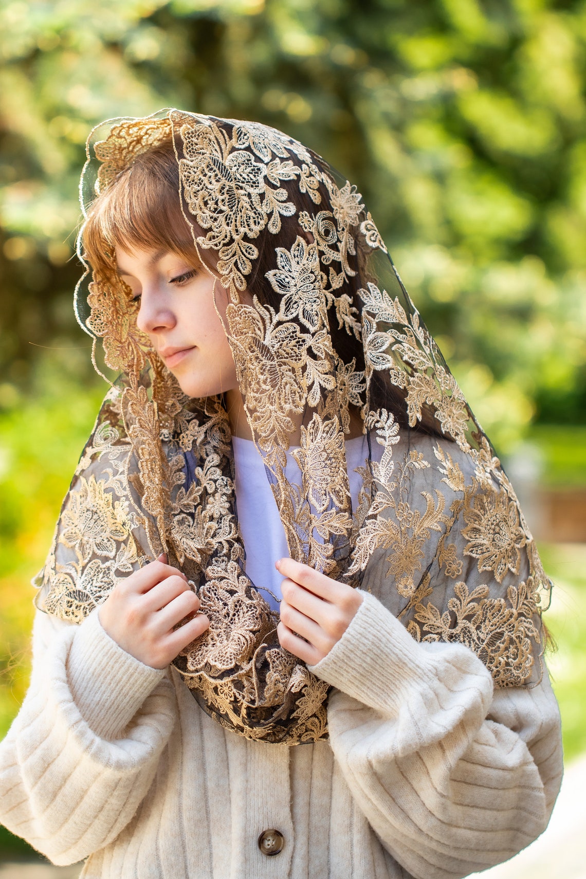 NEW! Floral infinity mantilla - MariaVeils