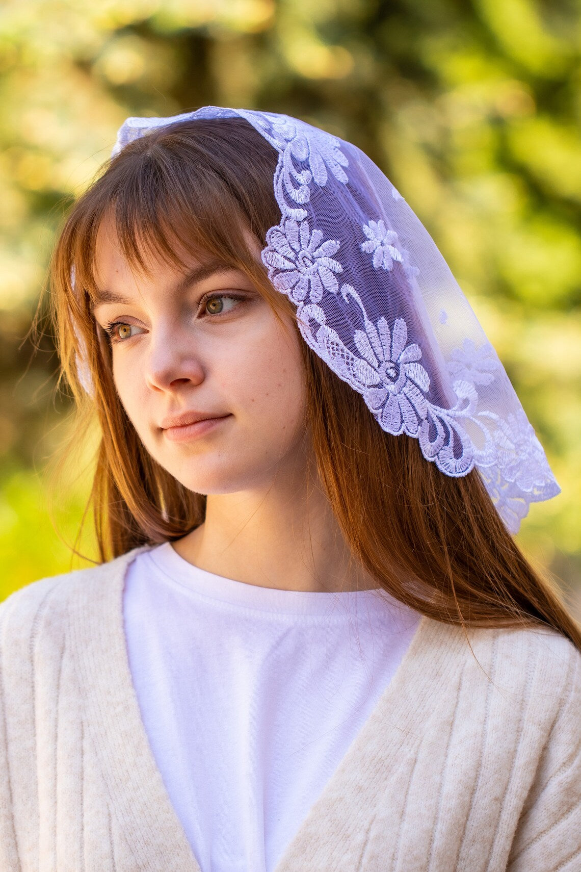 NEW!! Short floral veil - MariaVeils